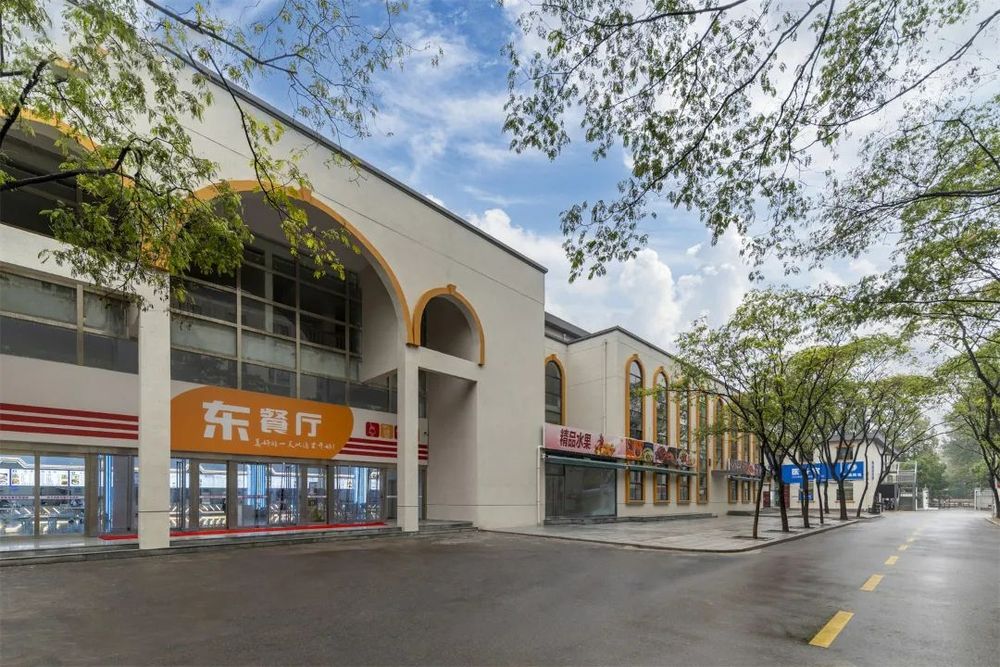 鄭州市宇華實(shí)驗學(xué)校